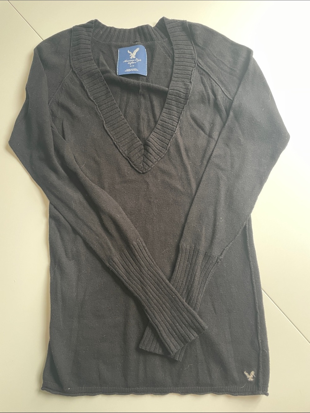 American Eagle Outfitters Black V-Neck Knit Sweater